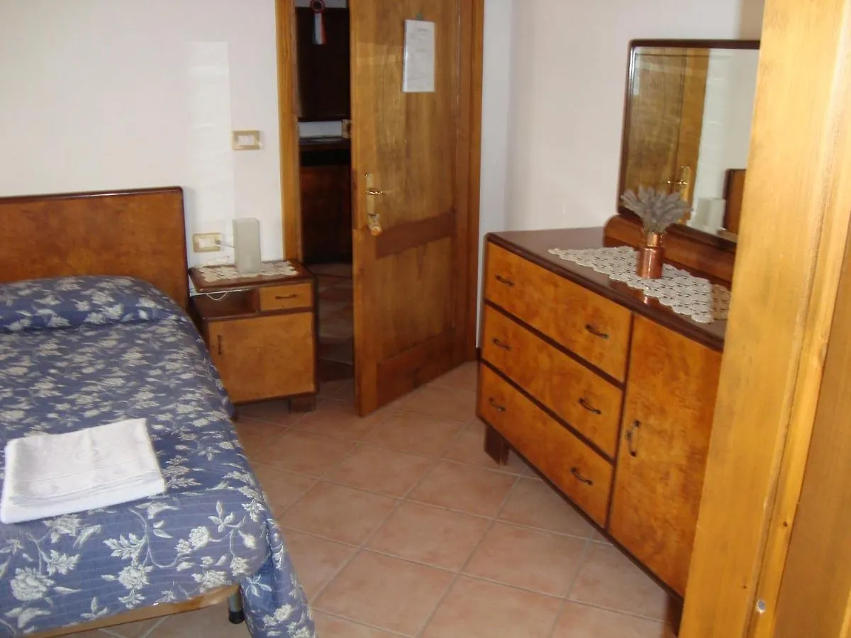 Prati Dei Campassi Bed & Breakfast Bardi