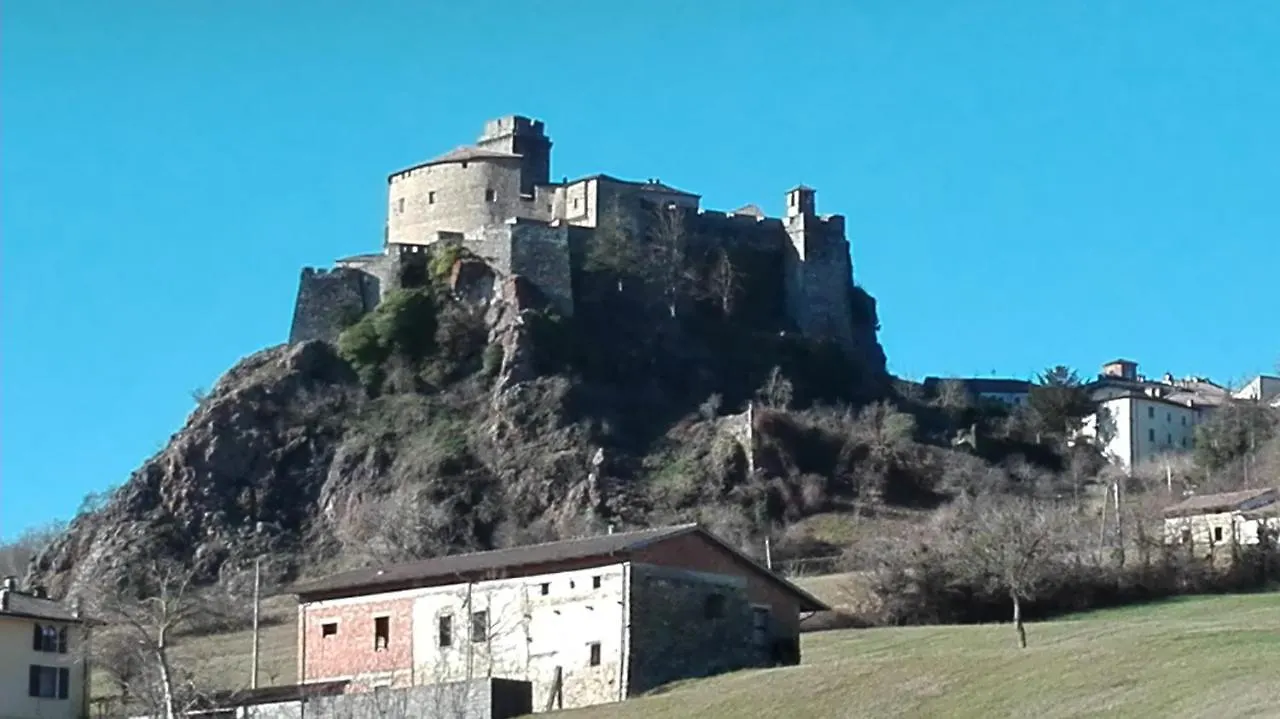 Bed and Breakfast Prati dei Campassi Bardi 0*,  Italia